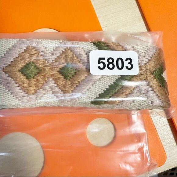 Guitar Strap for Purse Bag Green and Orange Boho Geometric‎ Embroidery - Picture 7 of 7